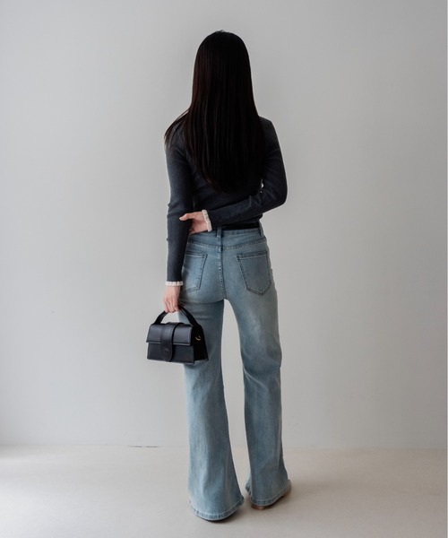 on:nue(オンニュ)の「【on:nue】シアーフリルハイネックリブニット /26-27 AW COLLECTION(ニット/セーター・レディース・グレー/ブラック・FREE)」の10枚目の写真