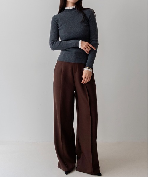 on:nue(オンニュ)の「【on:nue】シアーフリルハイネックリブニット /26-27 AW COLLECTION(ニット/セーター・レディース・グレー/ブラック・FREE)」の16枚目の写真