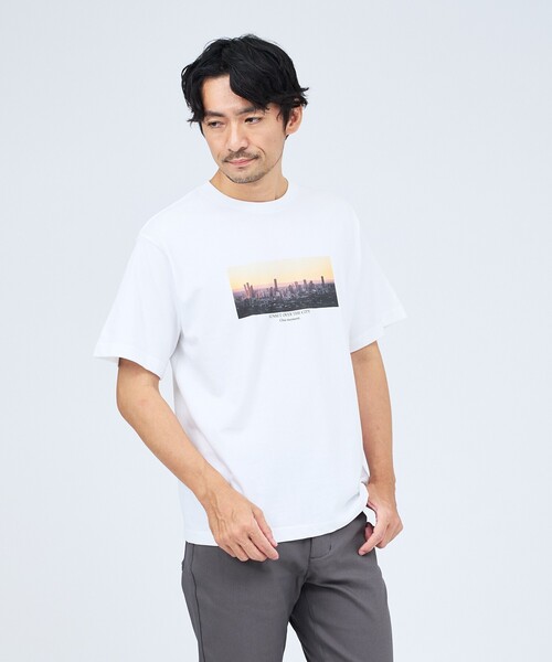 ABAHOUSE GRAY(アバハウスグレイ)の「【THE CITY】プリント 半袖Tシャツ(Tシャツ/カットソー・メンズ・ホワイト系その他2/ホワイト系その他/ホワイト・46/48)」の3枚目の写真