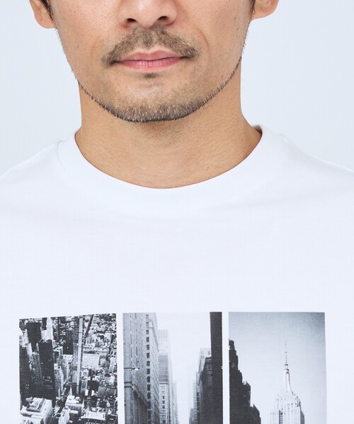 ABAHOUSE GRAY(アバハウスグレイ)の「【THE CITY】プリント 半袖Tシャツ(Tシャツ/カットソー・メンズ・ホワイト系その他2/ホワイト系その他/ホワイト・46/48)」の8枚目の写真