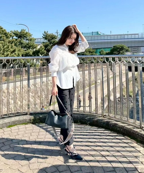 UNITED BASE（ユナイテッドベース）の「【Yuko】コラボ 上品な印象のショルダーバッグ（ショルダーバッグ・レディース・ブラック/ブラウン・FREE）」の4枚目の写真