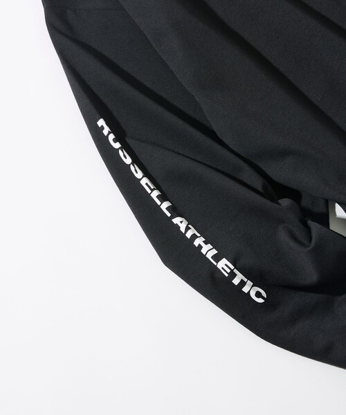 Russell Athletic(ラッセルアスレティック)の「RUSSELL ATHLETIC/ラッセルアスレティック 限定展開 RUSSELL ATHLETIC×FREAK'S STORE 別注 ビックシルエット スリーブロゴ ヘムコード ロングスリーブTシャツ/袖プリント(Tシャツ/カットソー・メンズ・ホワイト/ネイビー/アッシュグレー/ブラック・SMALL/LARGE/MEDIUM)」の13枚目の写真