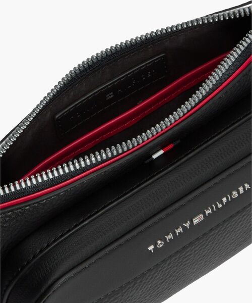 TOMMY HILFIGER(トミーヒルフィガー)の「セントラルウエストバッグ(ボディバッグ/ウエストポーチ・メンズ・ブラック・FREE)」の5枚目の写真