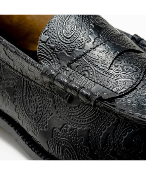 CONZ(コンズ)の「EMBOSSED LOAFERS BLACK PAISLEY(ローファー・メンズ・ブラック・25/25.5/26/26.5/27)」の7枚目の写真