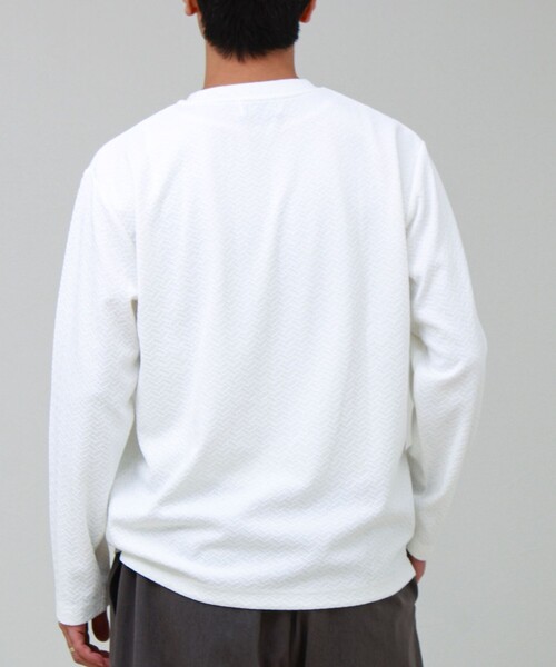 GLOSTER(グロスター)の「フクレジャガード幾何学柄 ロンT ロングスリーブTシャツ(Tシャツ/カットソー・メンズ・ホワイト/ブラック/ブルー・S/M/L)」の18枚目の写真