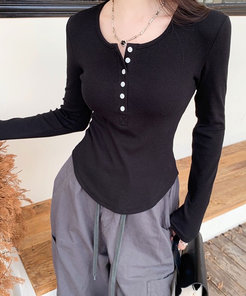 2ly2（トゥーリートゥー）の「ヘンリーネックリブトップス / 長袖 リブカットソー スリムフィット（Tシャツ/カットソー・レディース・ホワイト/ブラック/ブラウン/グレー・FREE）」の11枚目の写真