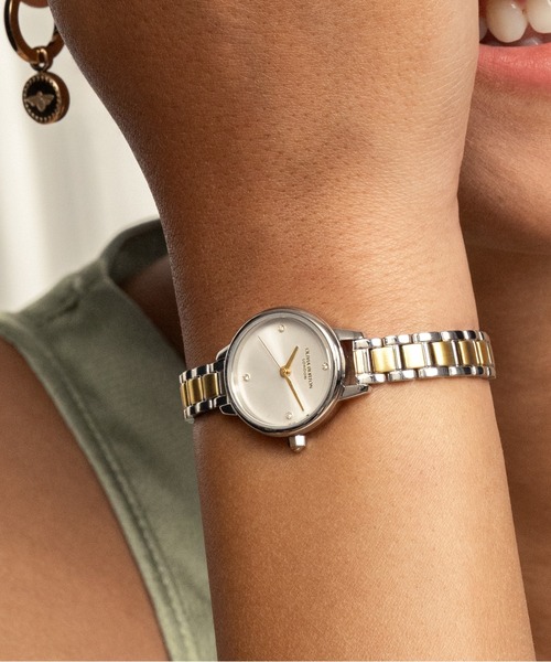 OLIVIA BURTON(オリビアバートン)の「「OLIVIA BURTON/オリビアバートン」クラシック - ミニ ホワイト&シルバー ゴールド ブレスレット(アナログ腕時計・レディース・シルバー×ゴールド・FREE)」の2枚目の写真