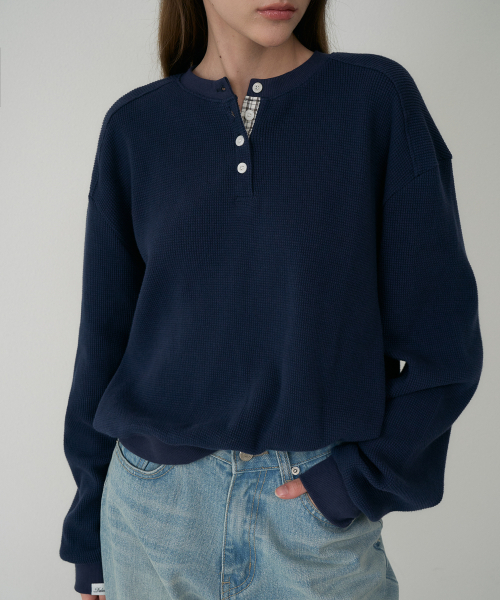 DEHEVE（デヘヴェ）の「Check Henley-neck Sweatshirt [Navy]（スウェット・レディース・ネイビー・OS）」の14枚目の写真