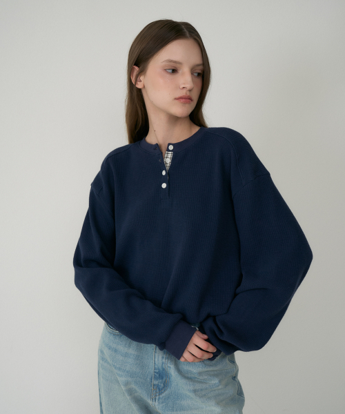 DEHEVE（デヘヴェ）の「Check Henley-neck Sweatshirt [Navy]（スウェット・レディース・ネイビー・OS）」の15枚目の写真