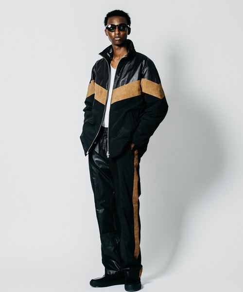CRIMIE(クライミー)の「HYBRID TRACK PANTS FAKE SUEDE PANEL(その他パンツ・メンズ・ブラック系その他・XXL/XL/L/M/S)」の1枚目の写真