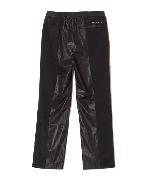 CRIMIE(クライミー)の「HYBRID TRACK PANTS FAKE SUEDE PANEL(その他パンツ・メンズ・ブラック系その他・XXL/XL/L/M/S)」の4枚目の写真