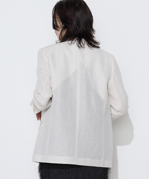 K.T KIYOKO TAKASE(キヨコタカセ)の「リネンウール Wブレストノーカラージャケット(ノーカラージャケット・レディース・ブラック/アイボリー・9号)」の6枚目の写真