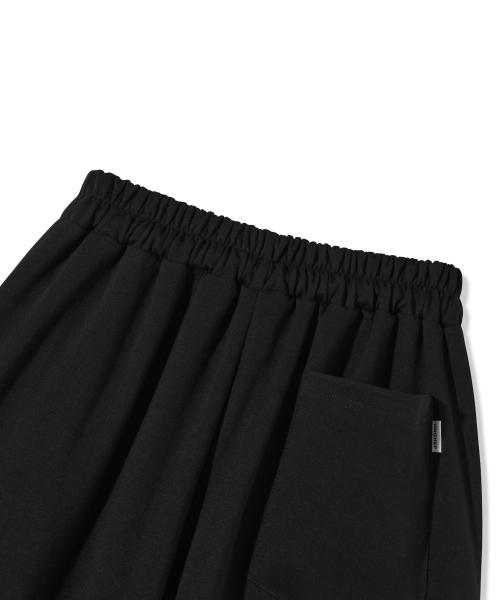 PIANER（ピアネール）の「ビッグワイドパラシュートスウェットパンツ(ブラック)（スウェットパンツ・レディース・ブラック・MEDIUM/LARGE/X-LARGE）」の14枚目の写真