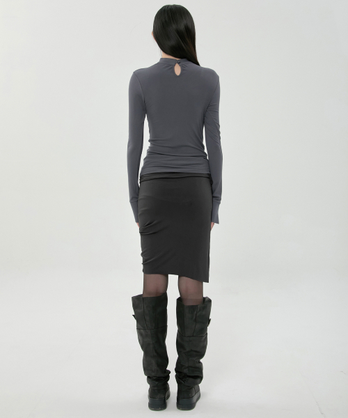 FLAREUP(フレアアップ)の「ドレープモックネック長袖 (FL-182_Charcoal)(Tシャツ/カットソー・レディース・チャコール・OS)」の7枚目の写真