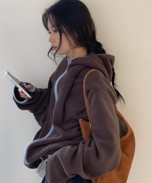 Ritzy(リッツィー)の「配色パイピング フリースジップパーカー アウター(その他アウター・レディース・モカ/グリーン/グレー・FREE)」の7枚目の写真