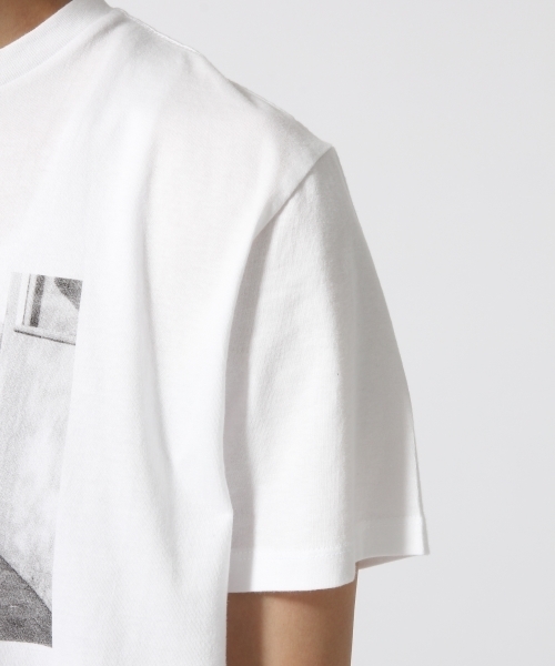 RAGEBLUE（レイジブルー）の「フォトプリントTシャツ半袖/720010（Tシャツ/カットソー・メンズ・ダークグレー/ネイビー/オフホワイト/ホワイト/その他4/グレー・LARGE/SMALL/MEDIUM）」の11枚目の写真