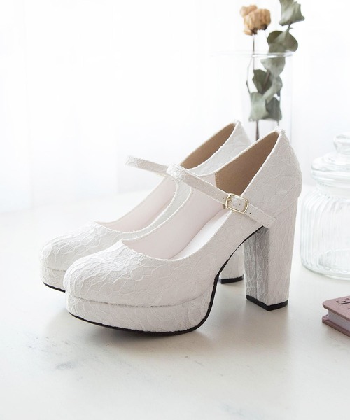 Newlyme（ニューリーミー）の「太ヒールパンプス（パンプス・レディース・ブルー/ホワイト/ブラック×ベージュ/ラベンダー/ホワイト×ブラウン/ブラック/ブラウン系その他2/ベージュ/ダークラベンダー/グレー/スモークピンク/ダークブラウン/レッド/ベージュ系その他/ハウンドトゥース/ブラック系その他/ライトピンク/インディゴブルー/ライトブルー/ピンクベージュ/クリアイエロー/カラフル/その他1/パープル/ピンク/その他2/マスタード/ブラウン系その他/ミント/その他/ドット/クリアレッド/ライトグレー/クリアブラック/ホワイト系その他/グリーン/モカ/レオパード/クリーム・23cm/24cm/23.5cm/24.5cm/25.5cm/22.5cm/25cm/22cm/26cm/21.5㎝/21cm/22.5㎝/23.5㎝/24.5㎝/24㎝/25㎝/23㎝/21.5cm）」の3枚目の写真