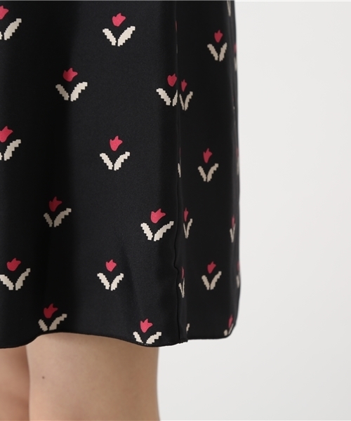 MARC JACOBS（マークジェイコブス）の「TULIP SILK TWILL/ロング