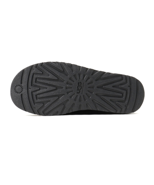 UGG(アグ)の「UGG:CLASSIC MINI(ブーツ・レディース・キャメル/ブラック・6/7/8)」の4枚目の写真