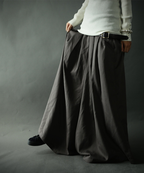 antiqua(アンティカ)の「フロントタックワイドパンツ(その他パンツ・レディース・ブラック/カーキ/グレー・FREE)」の12枚目の写真