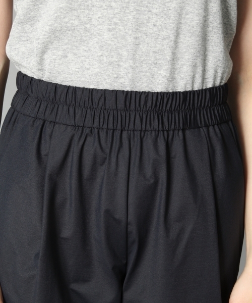 LEPSIM（レプシィム）の「★店舗限定アイテム★ストレッチタックパンツ 747571（その他パンツ・レディース・グレイッシュベージュ/ライトグレー/ダークネイビー・SMALL/MEDIUM/LARGE）」の9枚目の写真