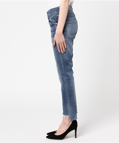 ESTNATION（エストネーション）の「RED CARD デニムパンツ（デニムパンツ・レディース・ブルー・25/22/24/23/26）」の3枚目の写真