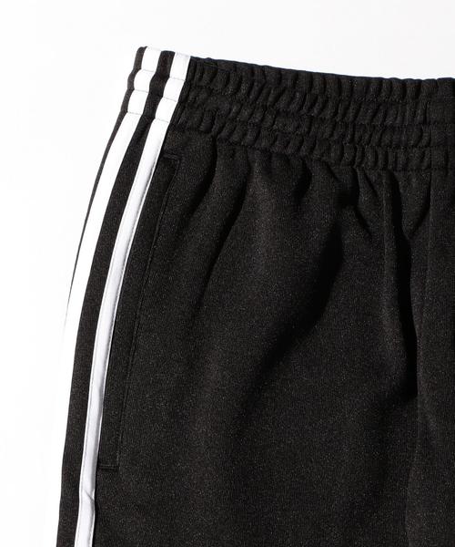 adidas Originals(アディダスオリジナルス)の「<adidas originals> SST TRACK PANTS/トラックパンツ(その他パンツ・メンズ・ブラック・LARGE/MEDIUM/SMALL)」の4枚目の写真