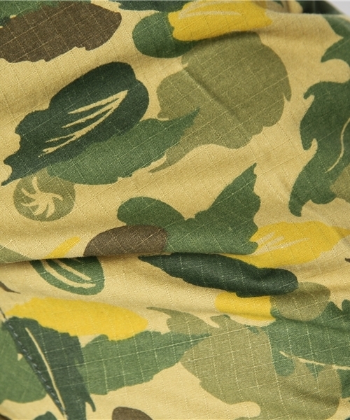 Dickies(ディッキーズ)の「リーフカモフラクロップドパンツ(カーゴパンツ・メンズ・ベージュ/グリーン・SMALL/MEDIUM/LARGE/X-LARGE)」の12枚目の写真