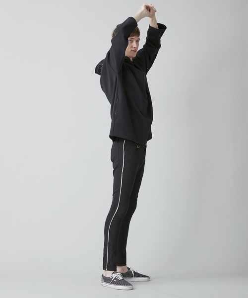 TRUNO by NOISE MAKER(トルノバイノイズメーカー)の「【定番商品】サイドライン2WAYストレッチスキニーパンツ(その他パンツ・メンズ・ブラック/ブラック×レッド/ブルー・SMALL/LARGE/X-LARGE/MEDIUM)」の18枚目の写真