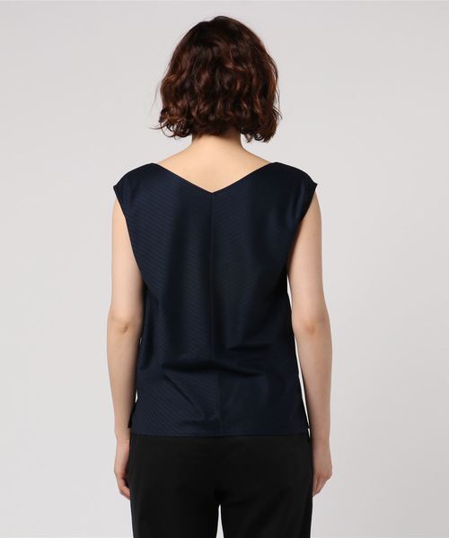 NOLLEY’S Sophi(ノーリーズソフィ)の「針抜きラウンドネックプルオーバーカットソー(Tシャツ/カットソー・レディース・ベージュ/ホワイト/ネイビー・38)」の5枚目の写真