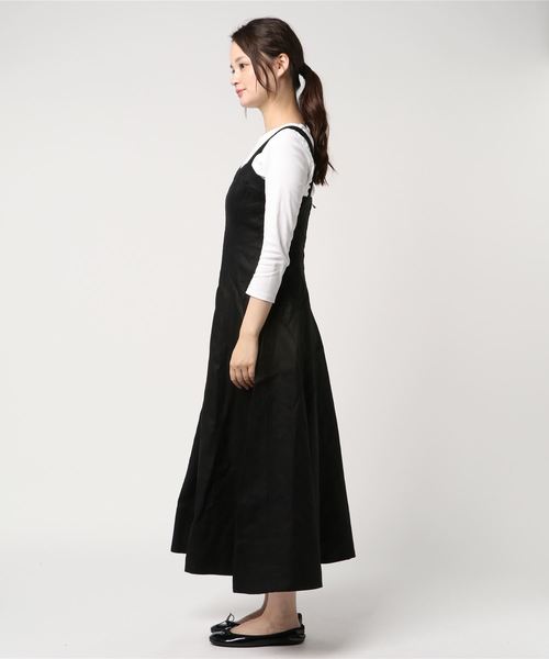 MOUSSY（マウジー）の「CAMI LONG DRESS（ワンピース・レディース・ブラック/レッド/ライトカーキ・1/2）」の4枚目の写真