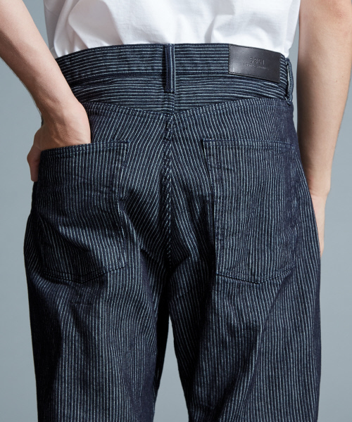 5351 POUR LES HOMMES（ゴーサンゴーイチプールオム）の「コールワイドデニムパンツ（その他パンツ・メンズ・インディゴブルー・44/46/48）」の8枚目の写真