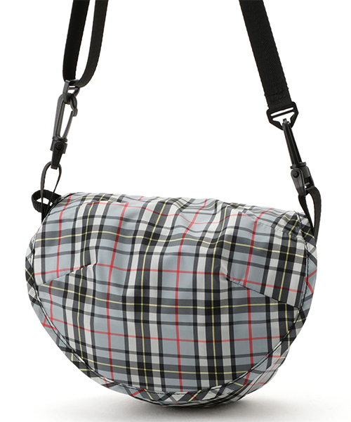 COMME　CA COMMUNE（コムサコミューン）の「タータンチェック ショルダーバッグ（ショルダーバッグ・メンズ・その他7/チェック/その他20・FREE）」の3枚目の写真