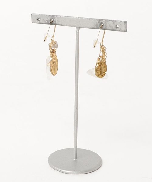 tone(トーン)の「【Lira jewelry】メダイクリスタル ピアス(ピアス(両耳用)・レディース・ゴールド・FREE)」の2枚目の写真