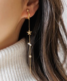 フラワートゥインクルピアス