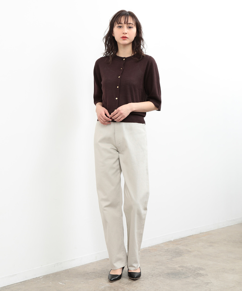 SALON adam et rope'(サロン アダム エ ロペ)の「RAMIE SOLO クルーネックカーディガン(カーディガン/ボレロ・レディース・レッド/ダークブラウン/ホワイト・FREE)」の5枚目の写真