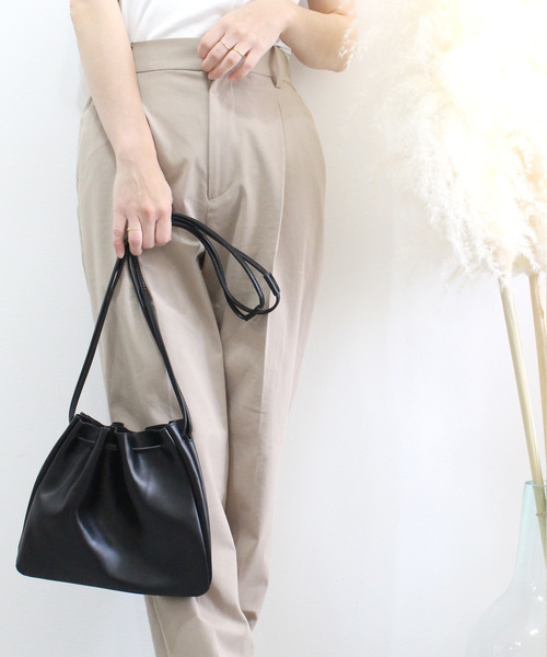 c.u.l（シーユーエル）の「【chuclla】巾着バッグ ショルダー バッグ 鞄 cha128（ショルダーバッグ・レディース・サンドベージュ/ブラック/タン・FREE）」の15枚目の写真