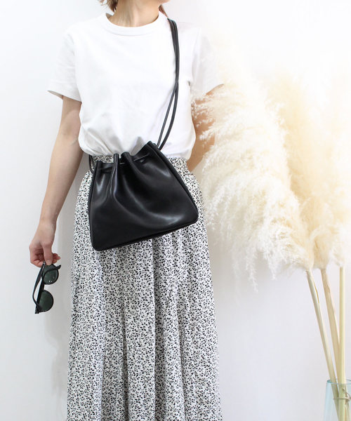 c.u.l（シーユーエル）の「【chuclla】巾着バッグ ショルダー バッグ 鞄 cha128（ショルダーバッグ・レディース・サンドベージュ/ブラック/タン・FREE）」の18枚目の写真