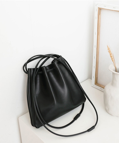 c.u.l（シーユーエル）の「【chuclla】巾着バッグ ショルダー バッグ 鞄 cha128（ショルダーバッグ・レディース・サンドベージュ/ブラック/タン・FREE）」の21枚目の写真