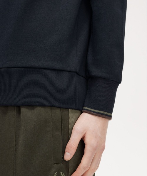 【セール】Crew Neck Sweatshirt／フレッドペリースウェット（スウェット）｜FRED PERRY（フレッドペリー）