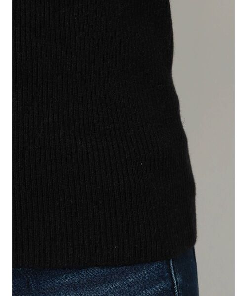 GYDA（ジェイダ）の「リブVネックニット トップス（ニット/セーター・レディース・オフホワイト/ブラック/ベージュ・FREE）」の18枚目の写真