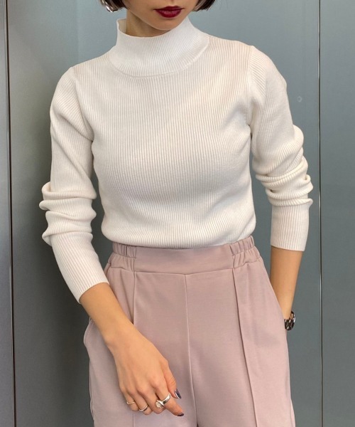 PAGEBOY（ページボーイ）の「リブハイネックニットロングスリーブ（ニット/セーター・レディース・ブラック/オフホワイト/モカ/ブルー系その他・FREE）」の2枚目の写真