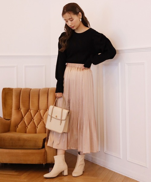 one after another NICE CLAUP（ワンアフターアナザーナイスクラップ）の「ラメ袖コンニット（ニット/セーター・レディース・モカ/オフホワイト/ブラック/ラベンダー・FREE）」の14枚目の写真