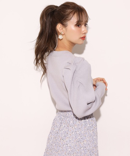 one after another NICE CLAUP（ワンアフターアナザーナイスクラップ）の「ラメ袖コンニット（ニット/セーター・レディース・モカ/オフホワイト/ブラック/ラベンダー・FREE）」の16枚目の写真