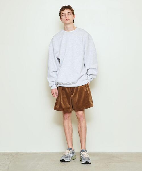 Russell Athletic（ラッセルアスレティック）の「RUSSELL ATHLETIC × UNITED ARROWS & SONS ESSENTIAL CREW SWEAT（スウェット・メンズ・ブラック/ホワイト/ライトグレー・LARGE/XX-LARGE/MEDIUM/X-LARGE）」の15枚目の写真