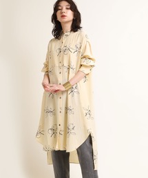 D1536 線描きプリントシャツワンピ