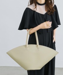 NEUNA | 扇形レザーショルダーハンドバッグ(ショルダーバッグ)