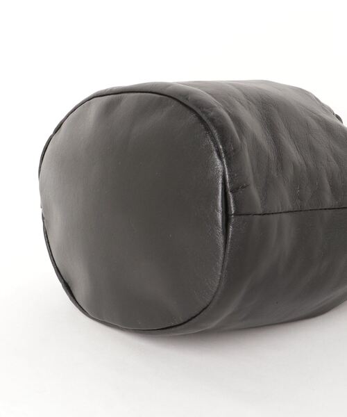 TASINAMI(タシナミ)の「TASINAMI 牛革ラムタッチ巾着 (TA-0040)(ハンドバッグ・レディース・イエロー/ミント/ブラック/ホワイト・FREE)」の8枚目の写真