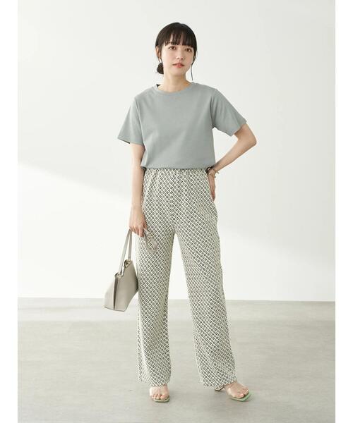 earth music&ecology(アースミュージックアンドエコロジー)の「スムースボックスTシャツ *(Tシャツ/カットソー・レディース・ブラック/ブラウン/オフホワイト/ピンク/ミント/グレイッシュベージュ・M/L)」の22枚目の写真