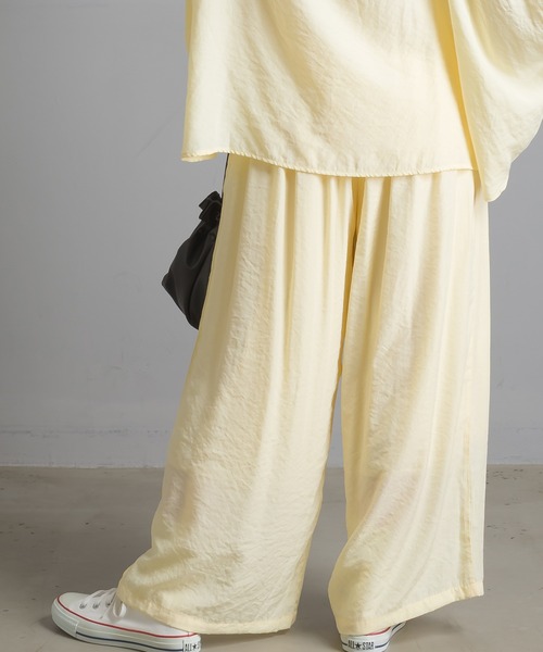 OMNES Another Edition（オムネス アナザーエディション）の「気流染めシルクタッチ ギャザーワイドパンツ（その他パンツ・レディース・ブラック/イエロー/アイボリー/ラベンダー・FREE）」の19枚目の写真